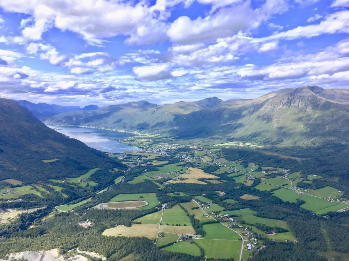 Вілла Heinali Hytta Isfjorden Екстер'єр фото